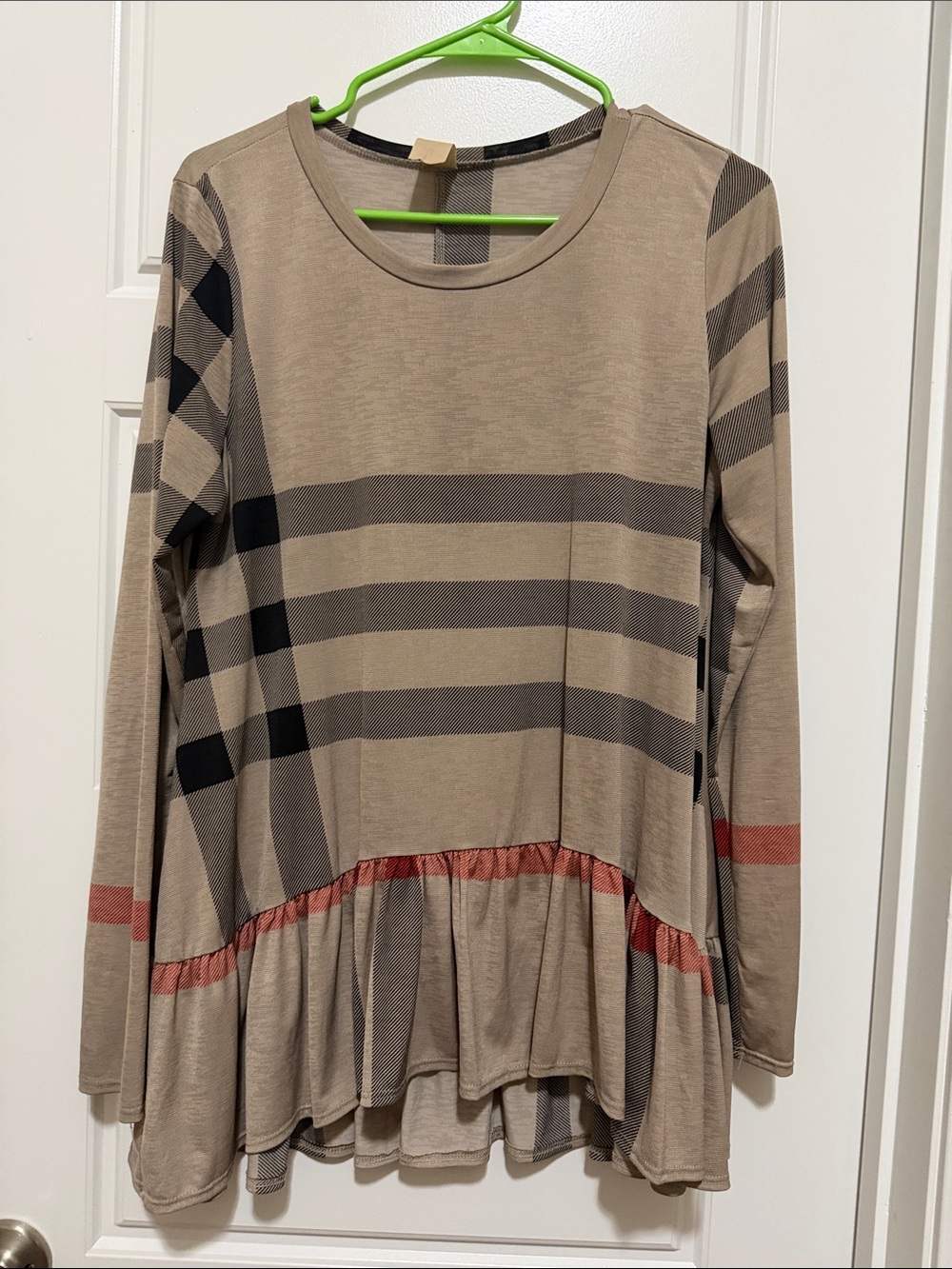 Beige Plaid Long-Sleeve Peplum Top - Women